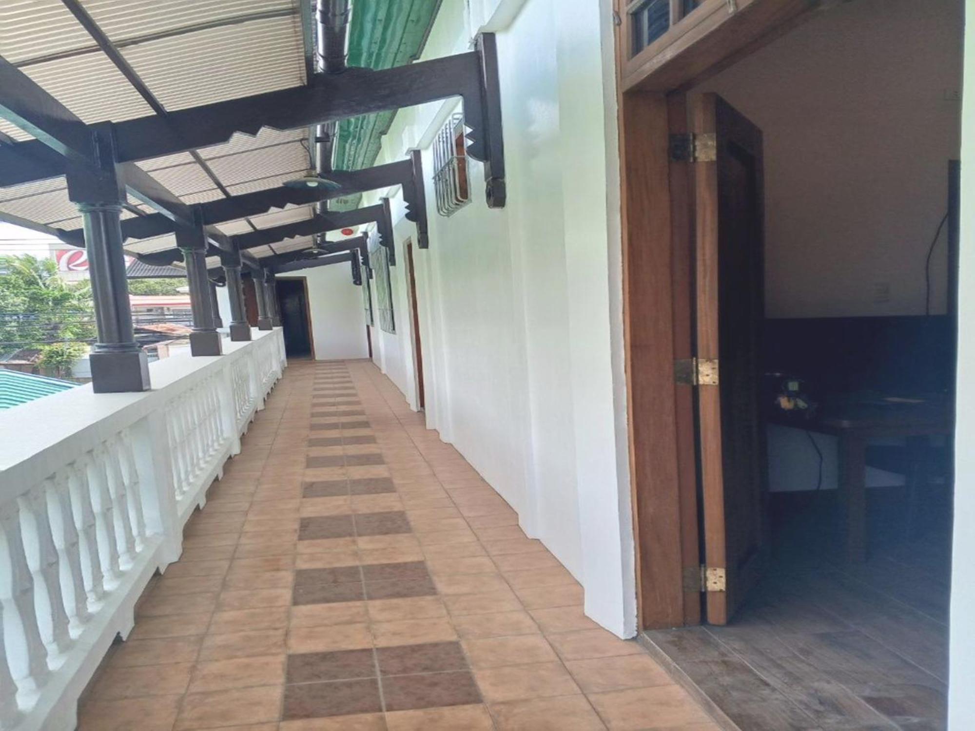 Casa Tentay Илойло Сити Екстериор снимка