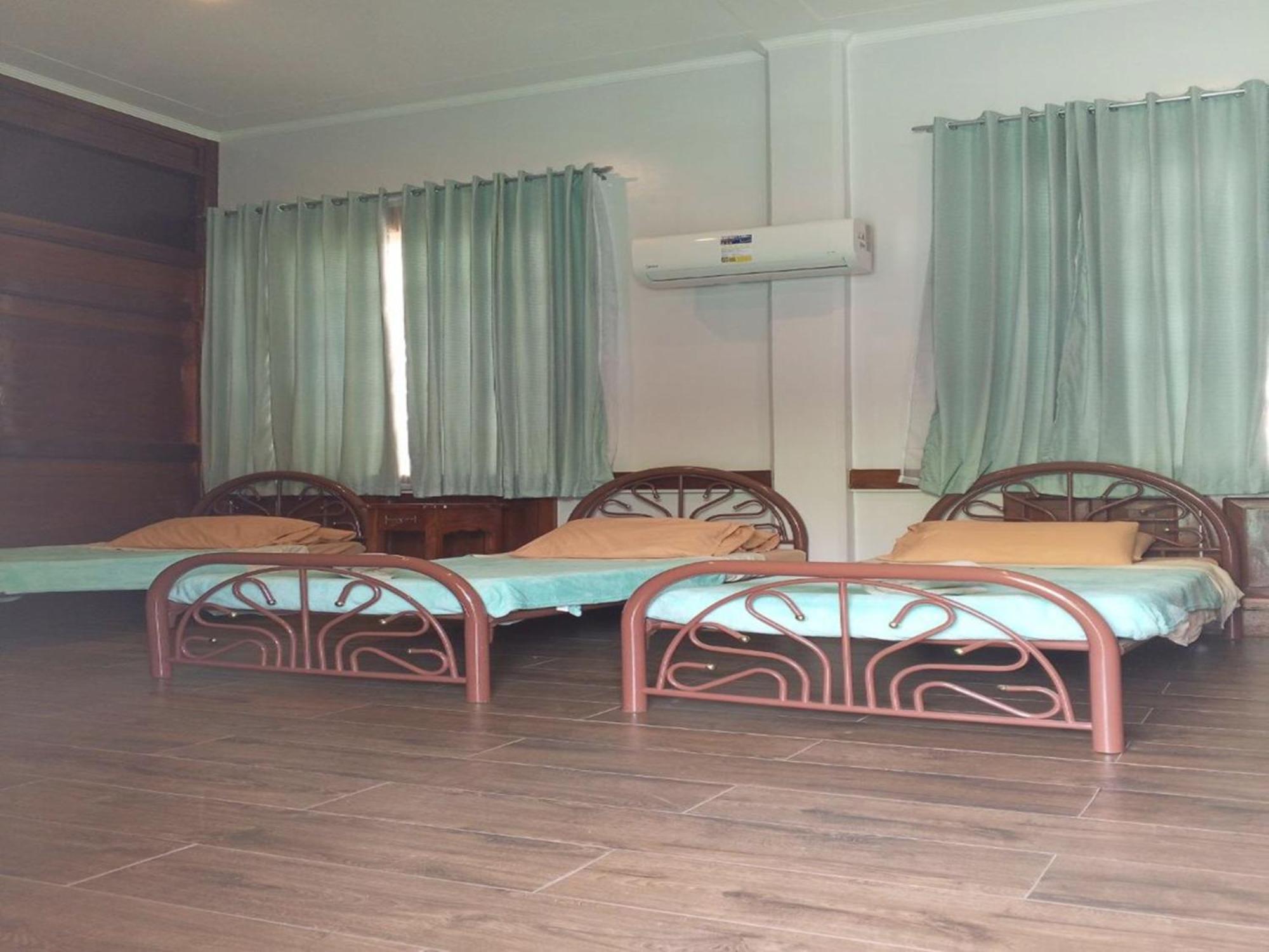 Casa Tentay Илойло Сити Екстериор снимка
