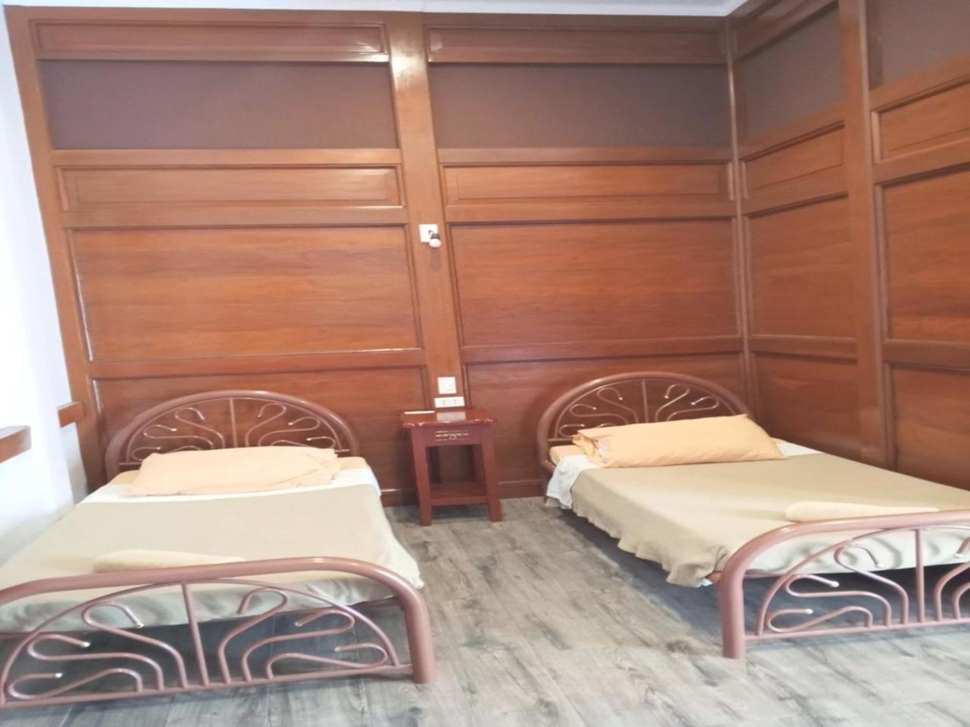 Casa Tentay Илойло Сити Екстериор снимка