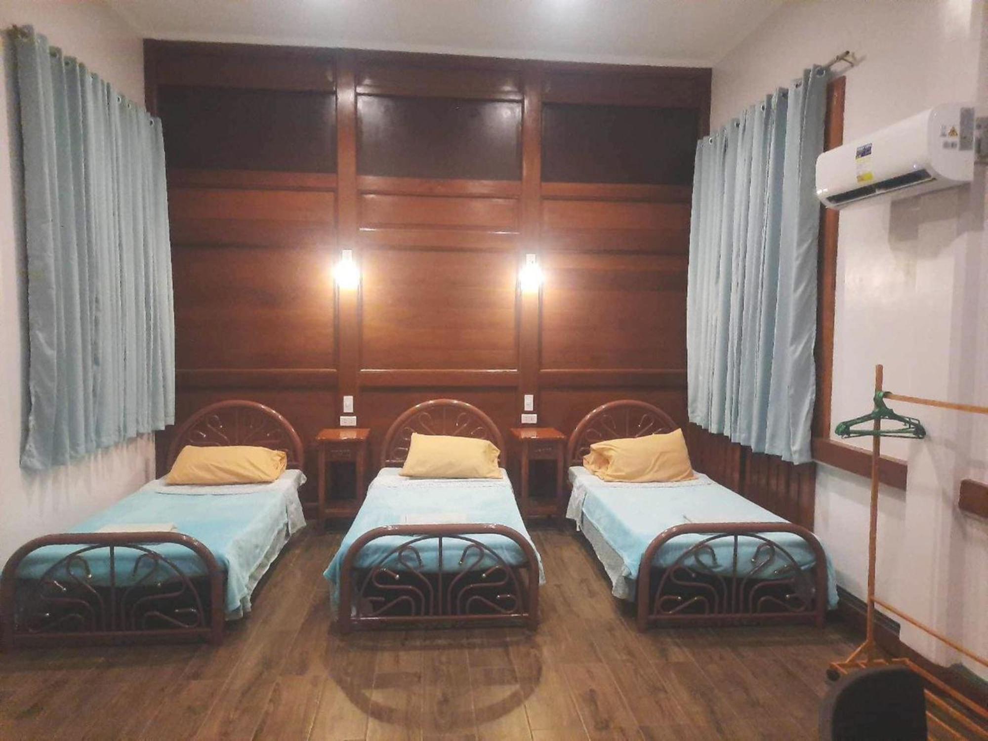 Casa Tentay Илойло Сити Екстериор снимка