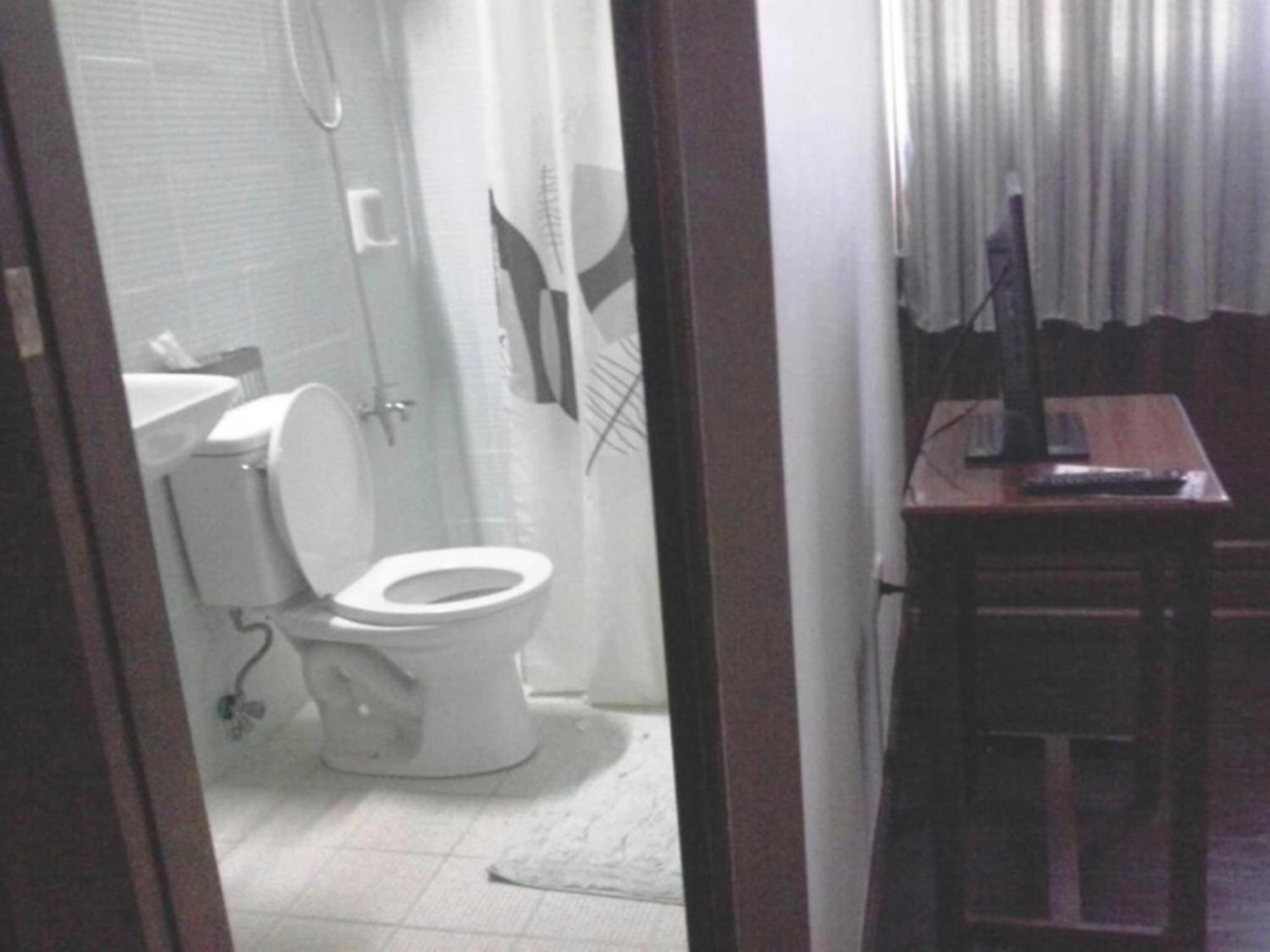 Casa Tentay Илойло Сити Екстериор снимка